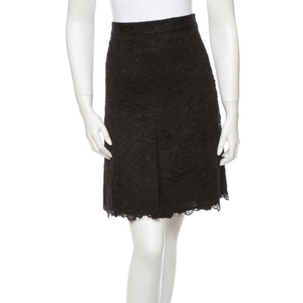 Tory Burch Authentic - image 1